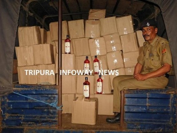 Foreign liquors worths above 14 lakhs seized Foreign liquors worths above 14 lakhs seized
